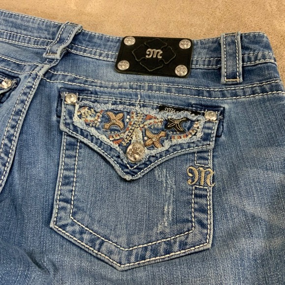 Miss Me Boot Cut Jeans Womens Size 32 pocket stretch - Picture 1 of 12